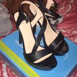 Cute Black heels